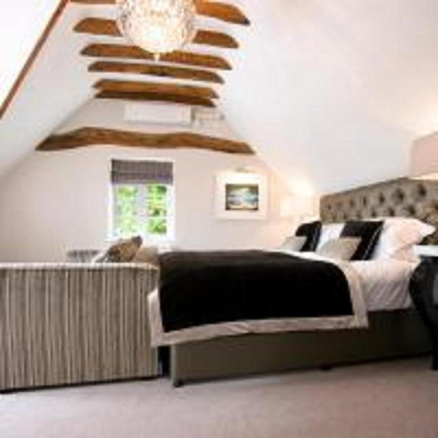 The Inn On The Green Cookham Dean Eksteriør billede